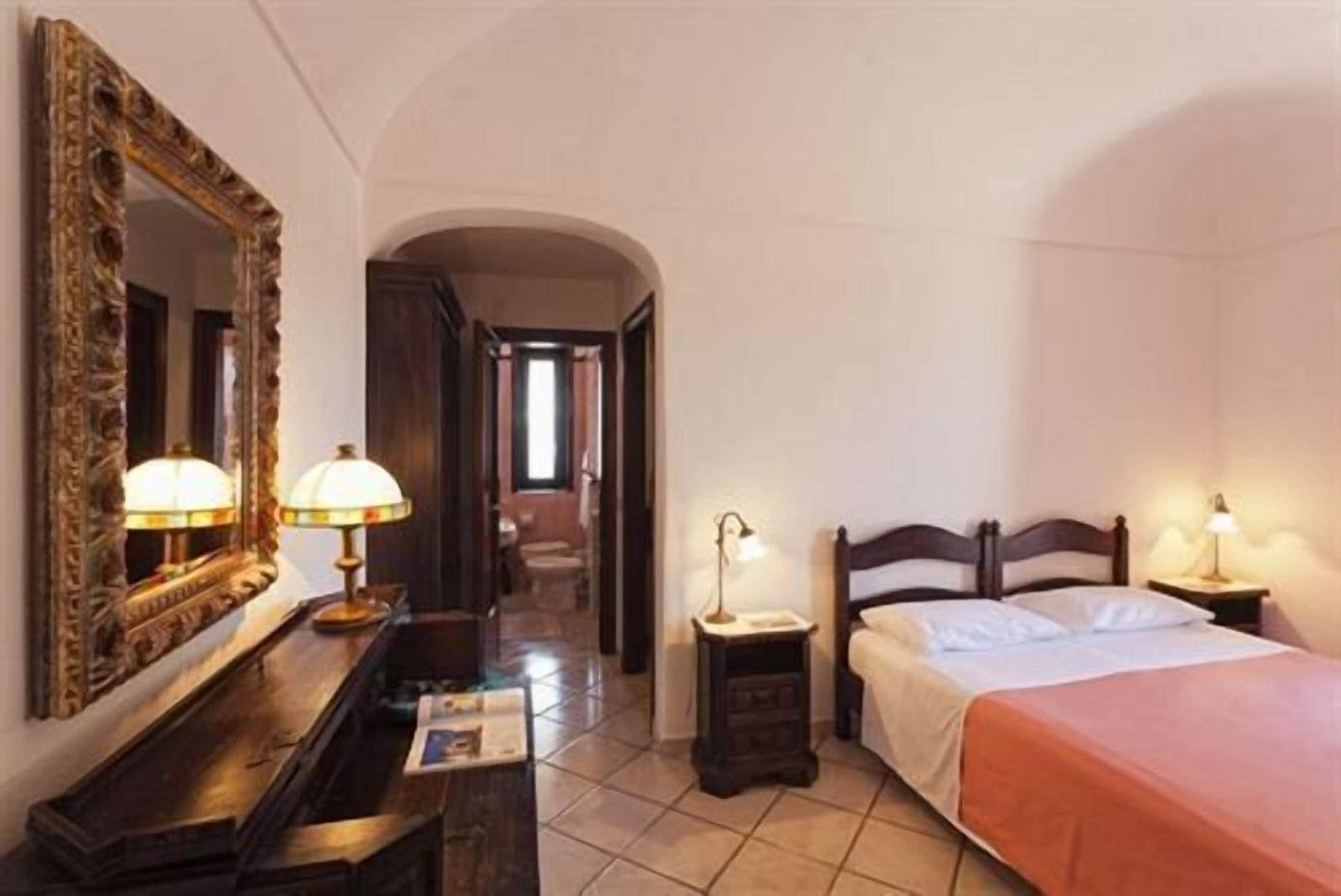 Hotel San Valentino Terme Иския Екстериор снимка
