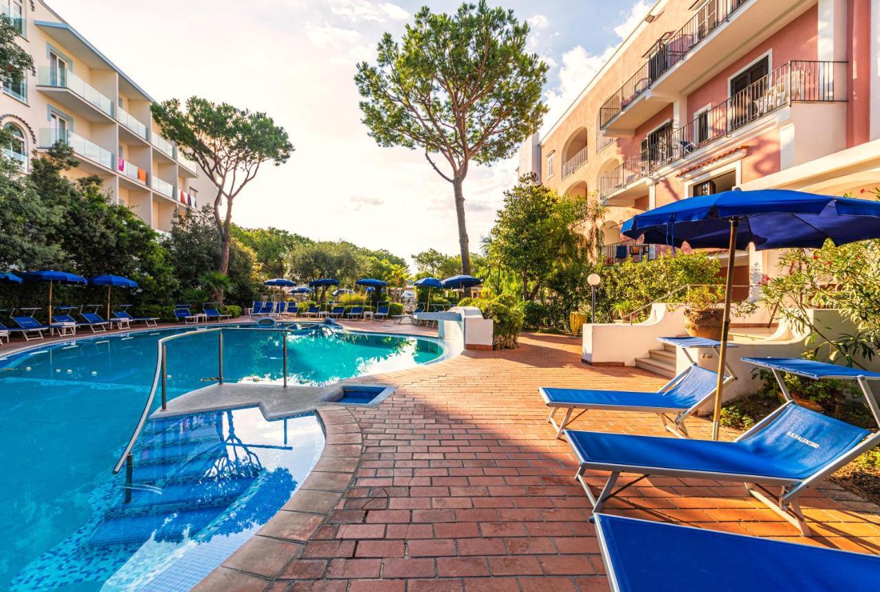 Hotel San Valentino Terme Иския Екстериор снимка