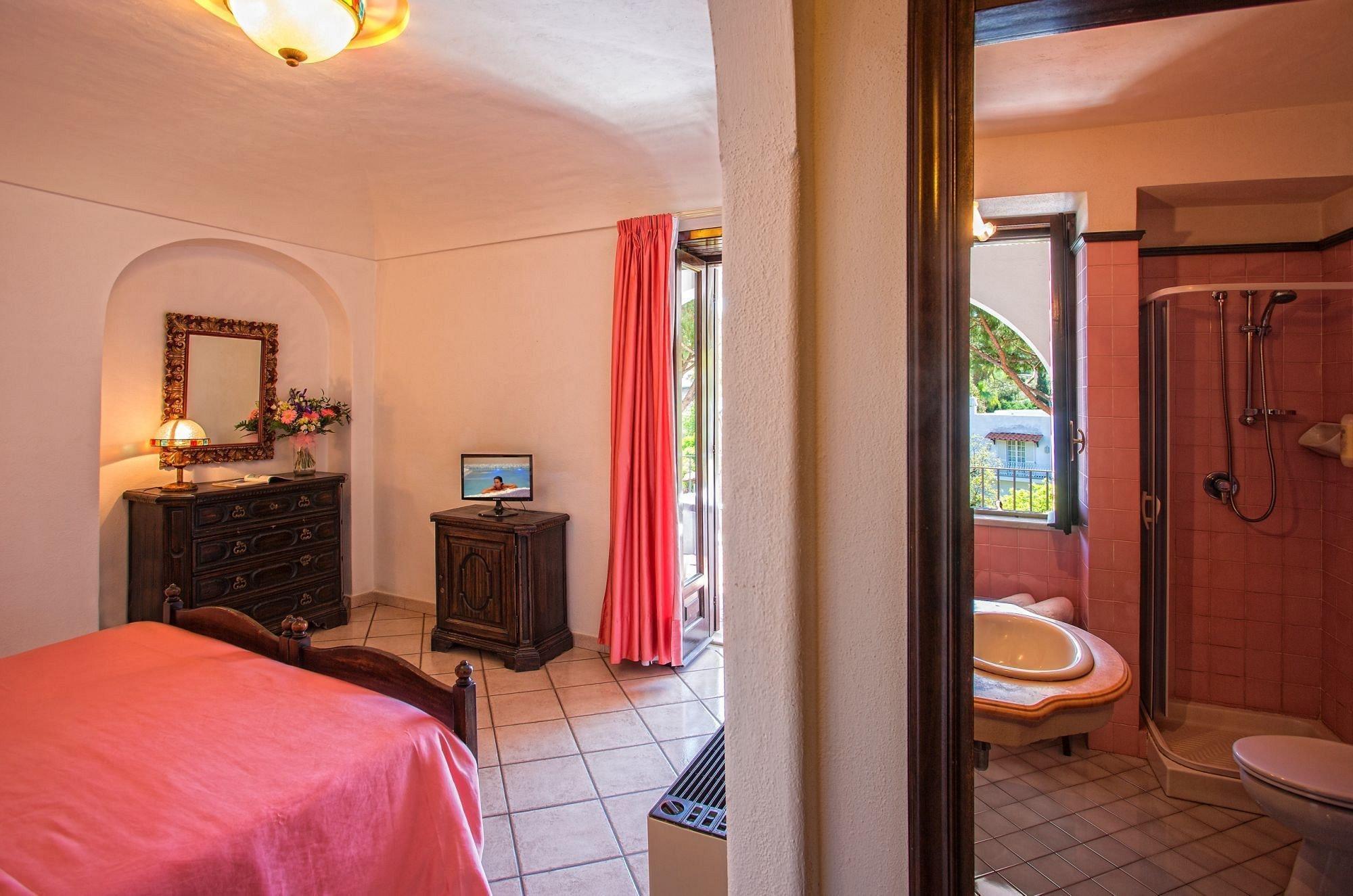 Hotel San Valentino Terme Иския Екстериор снимка
