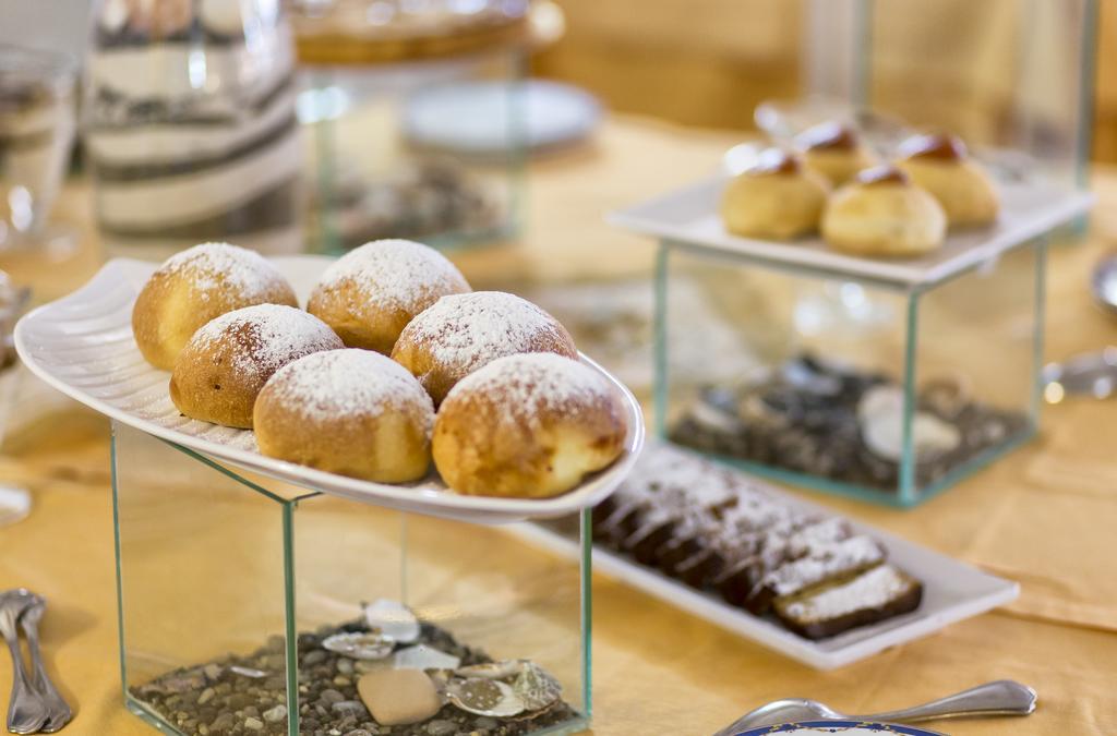 Hotel San Valentino Terme Иския Екстериор снимка